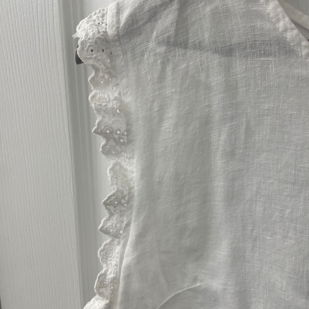 Lungo L Arno Linen Eyelet Ruffle TankTop White Feminine Coastal Made in Italy XL - Picture 2 of 9